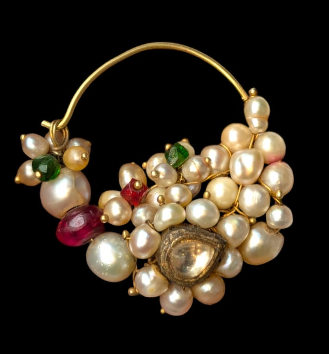 Rani Nath ( Queen Nose Pin)